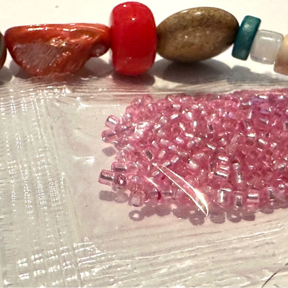 Vibrant Bead Collection for Creative Crafting and Jewelry Making - Picture 3 of 7
